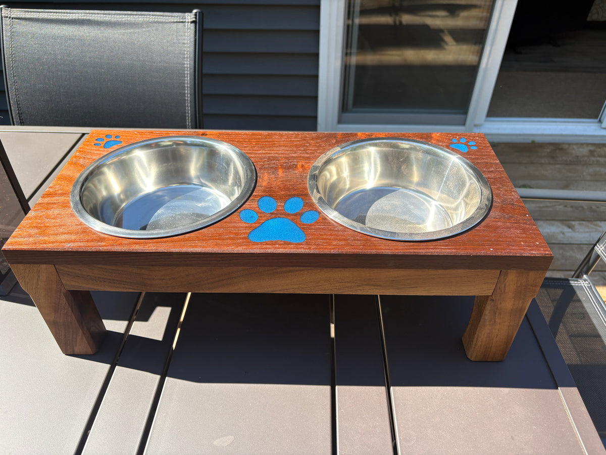 Pawfect Dining Stand
