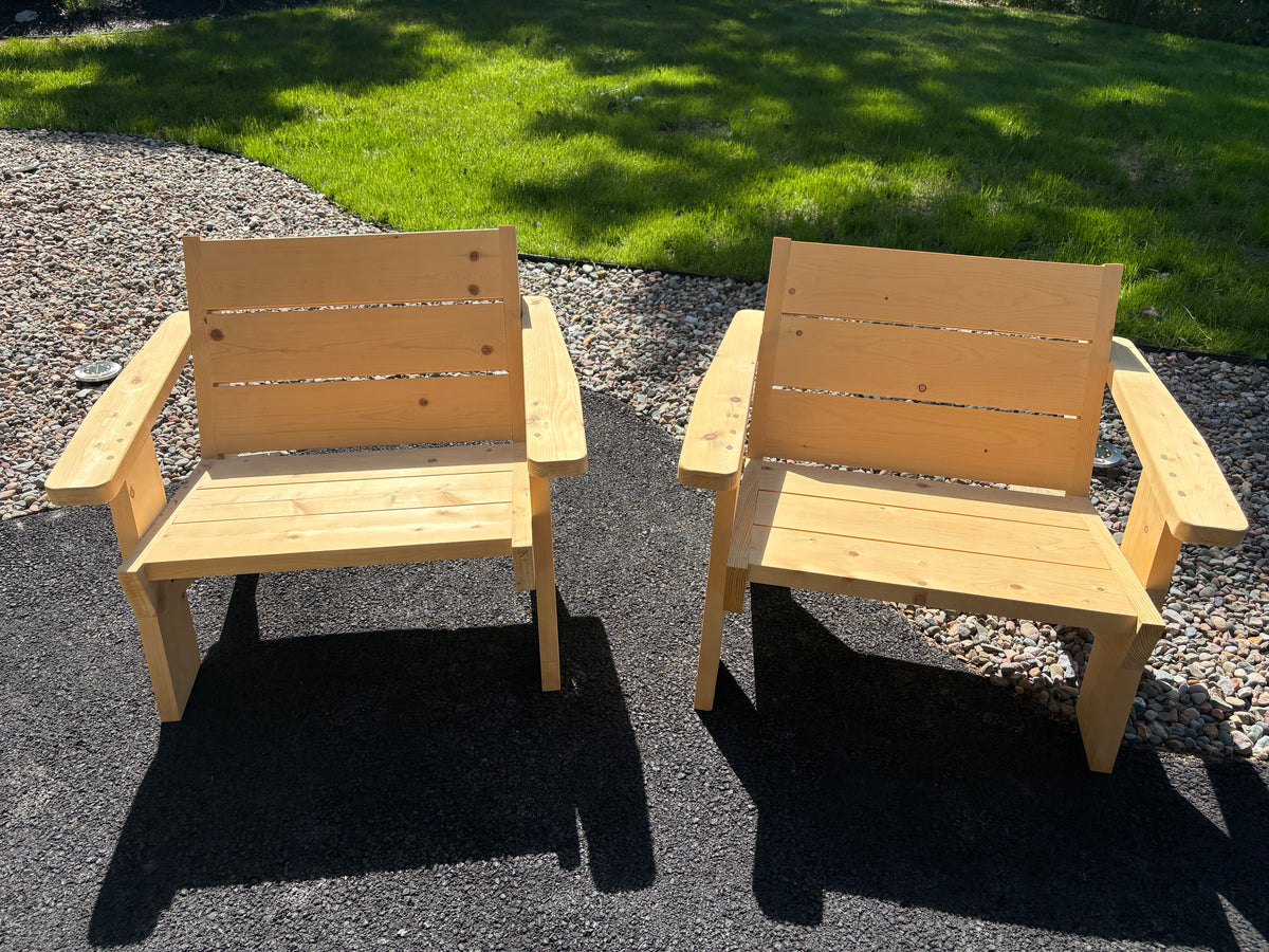 Backyard Lounger
